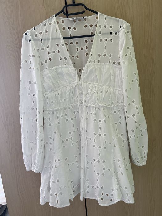 Бяла къса рокля Zara