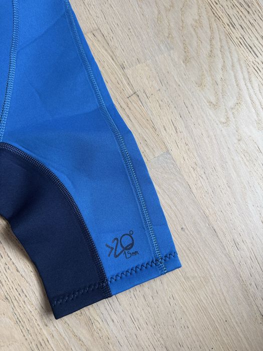 Costum neopren Tribord