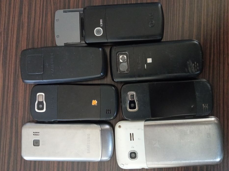 Vând telefoane!!!