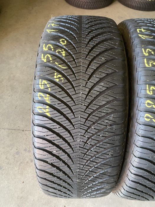 Anvelope All Season 225/55/17 Goodyear Vector 4 Seasons 225 55 17 R17