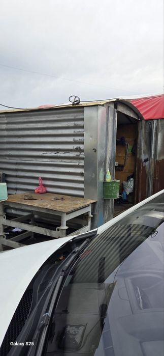 Продава се фургон