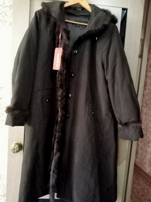 Парка новая с этикеткой