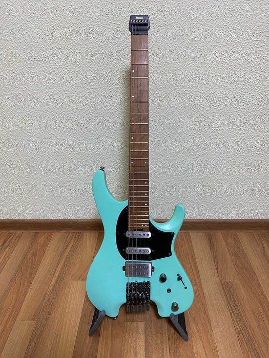 Chitara electrica Headless Ibanez Q54-SFM
