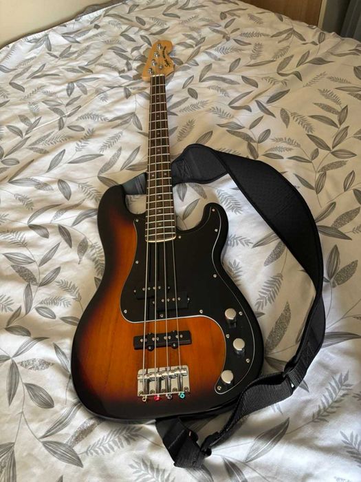 Бас Китара FENDER SQUIER Affinity Series PJ Bass
