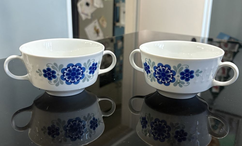 Две порцеланови купички с дръжки на Mitterteich Bavaria
