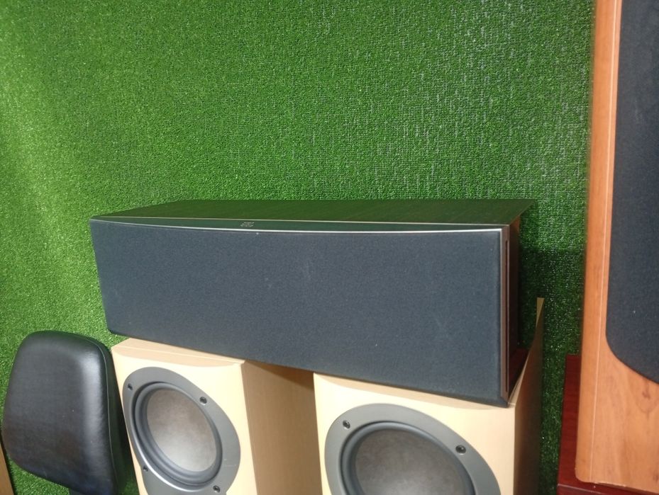 Център JBL Studio -225