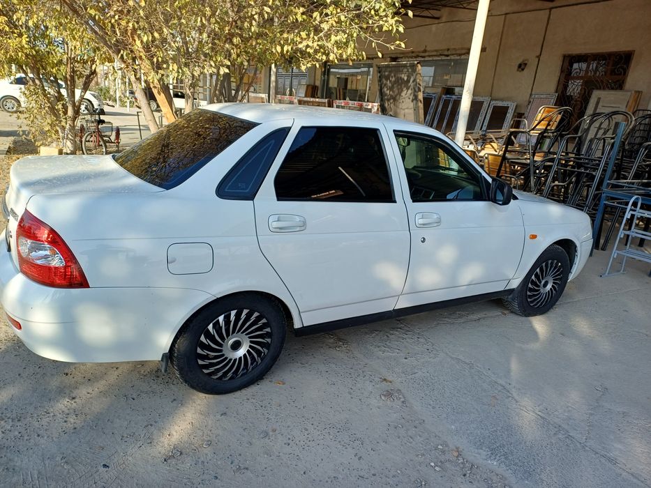 Лада приора 2013