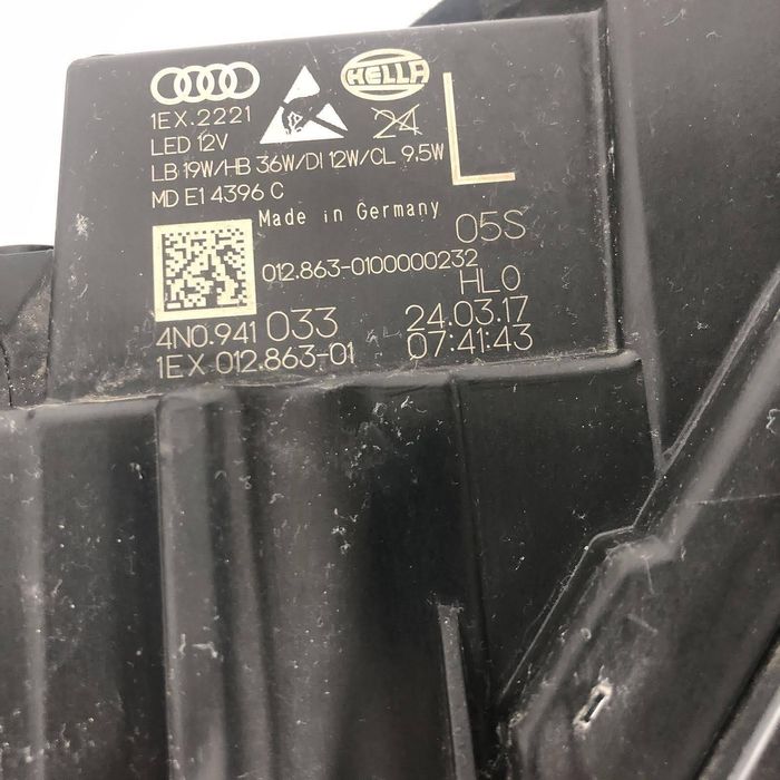 Ляв фар за audi a8 d5 4n - 4n0941033