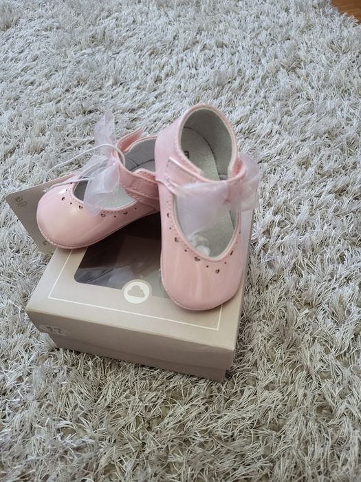 Pantofi bebe roz