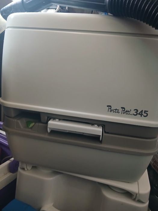 Химически тоалетни