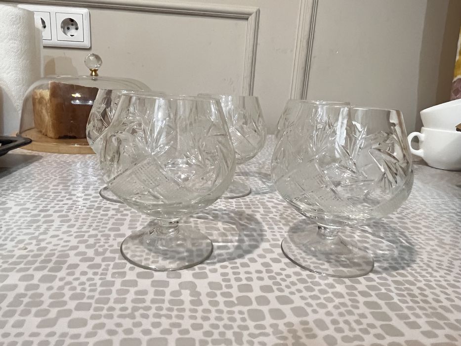 Фужеры хрустальные продам