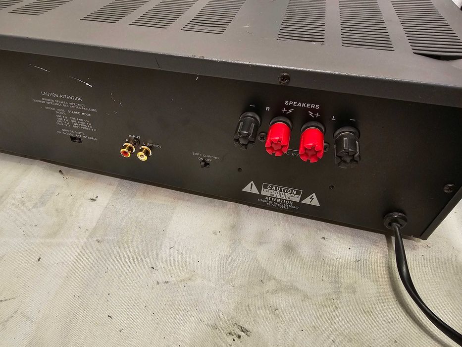 Final NAD Power amplifier 214 125W