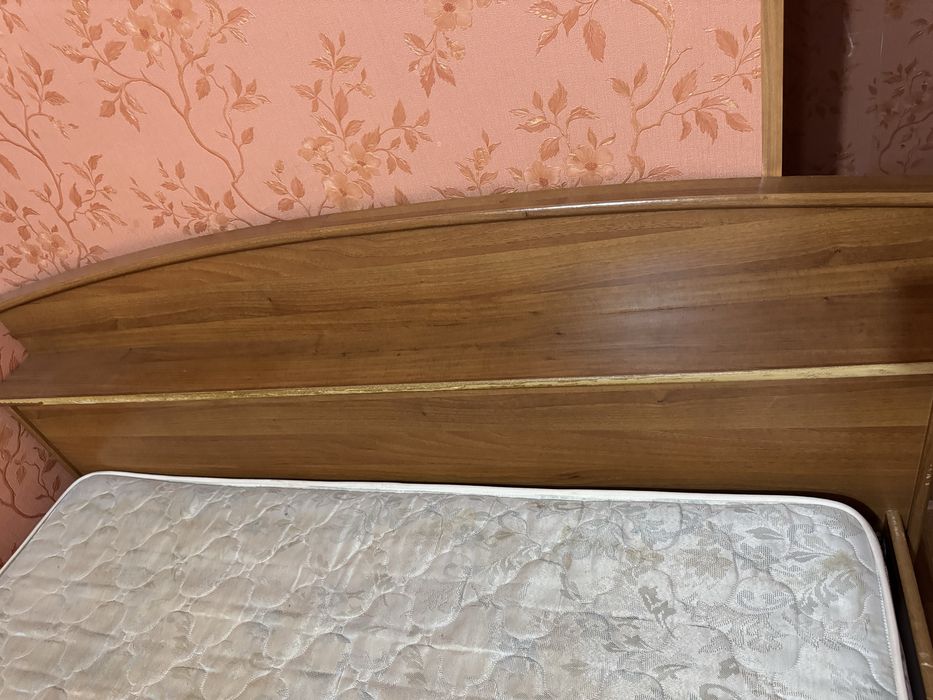 Продам кровать, бу