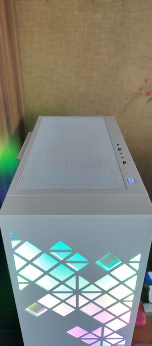 Геймърски Компютър Ryzen 5 5600X