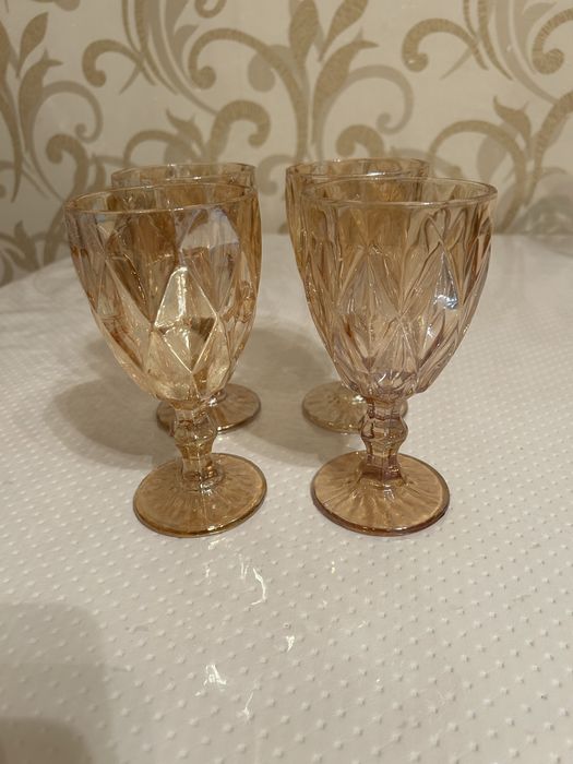 Продаётся стакан из стекла