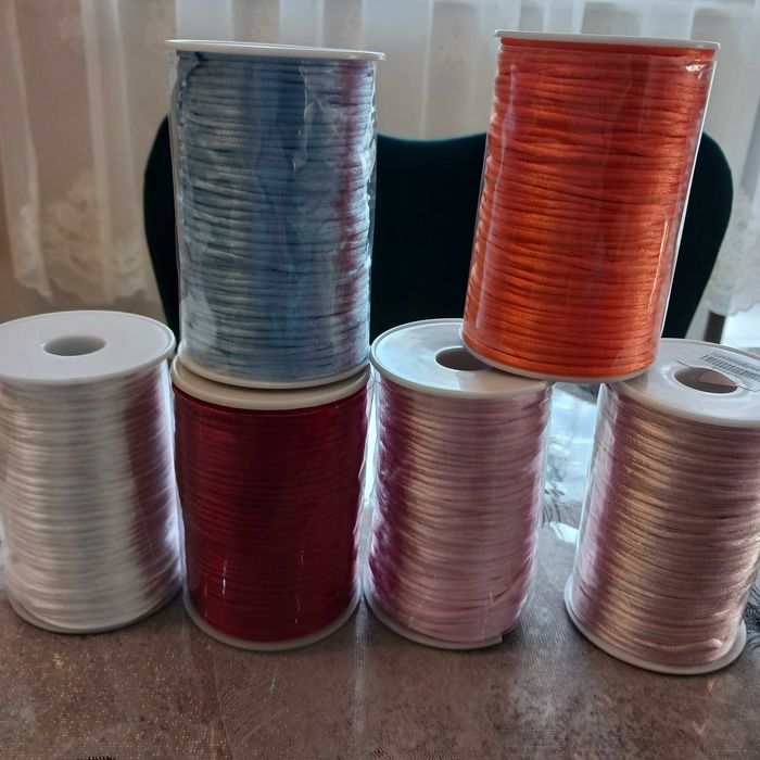 Кринолинови ленти,връзки