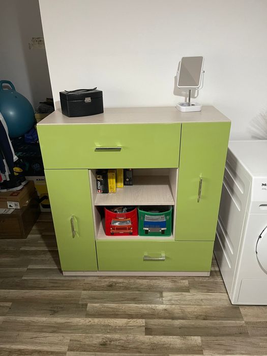 Vand mobila dormitor tineret