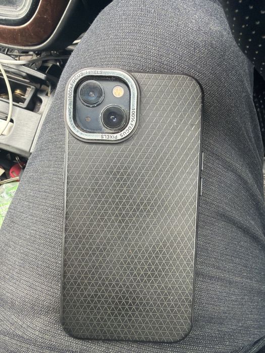 Продам Iphone 13 в хорошем сосоянии