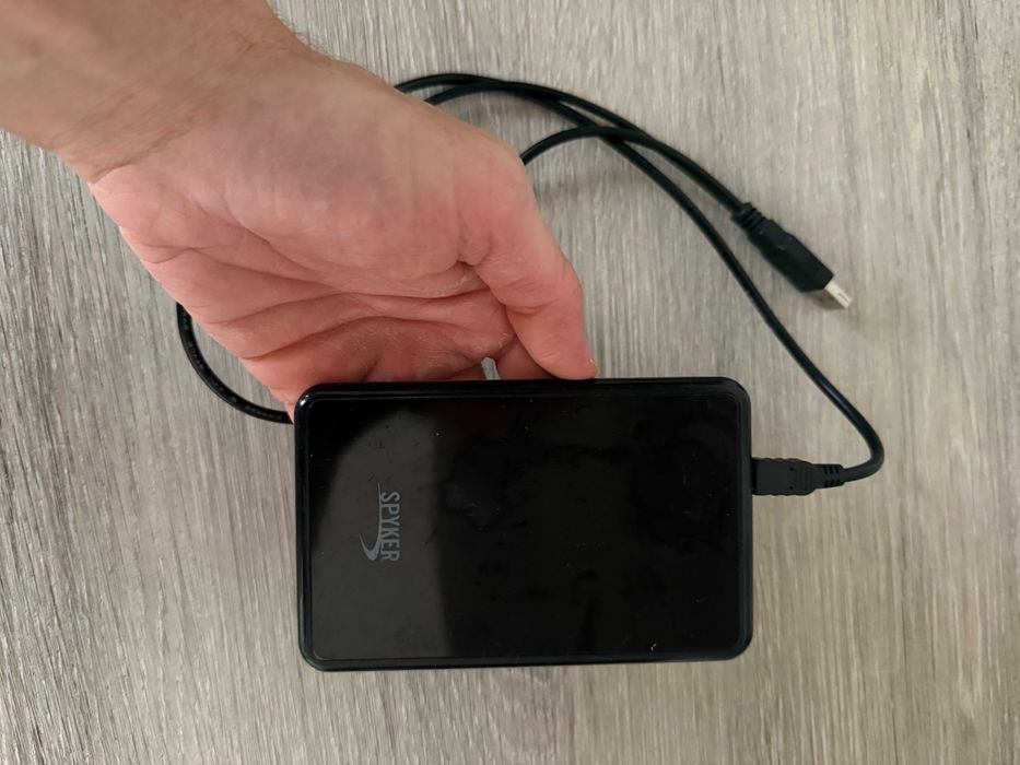 Hard disk extern Spyker 760 GB