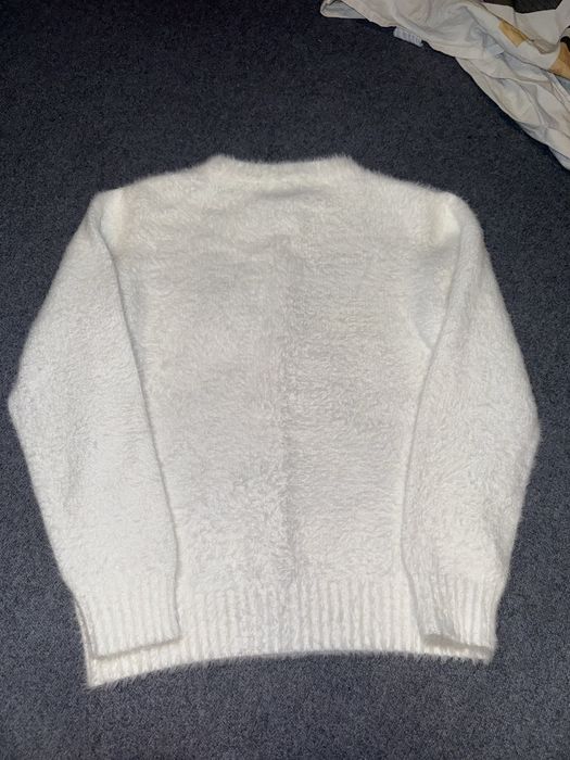 Кофточки мягкие на девочку 3 шт