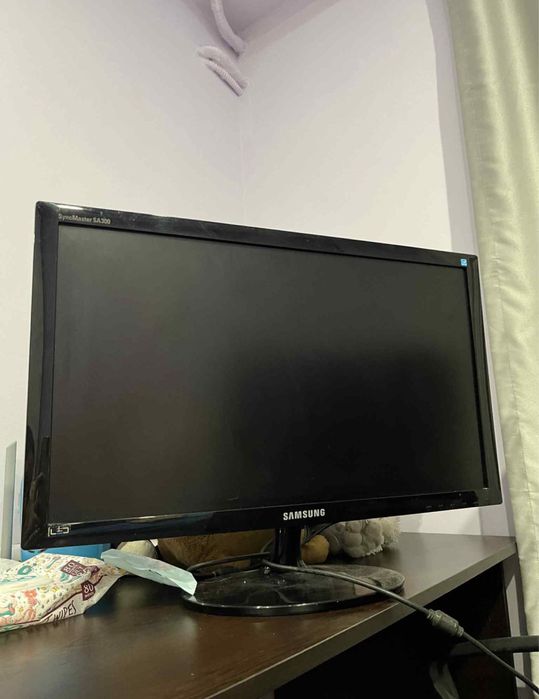 Монитор Samsung 24 инча