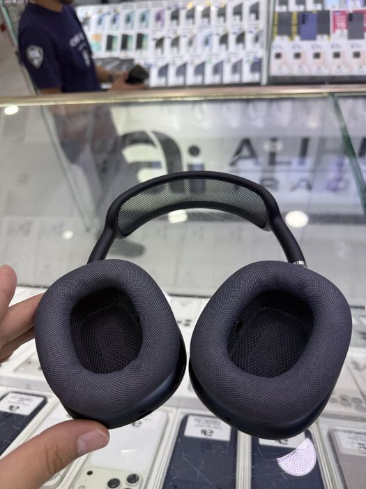 Apple Airpords Max 2