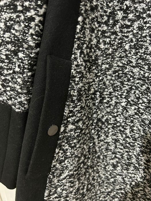 Елегантно дамско палто