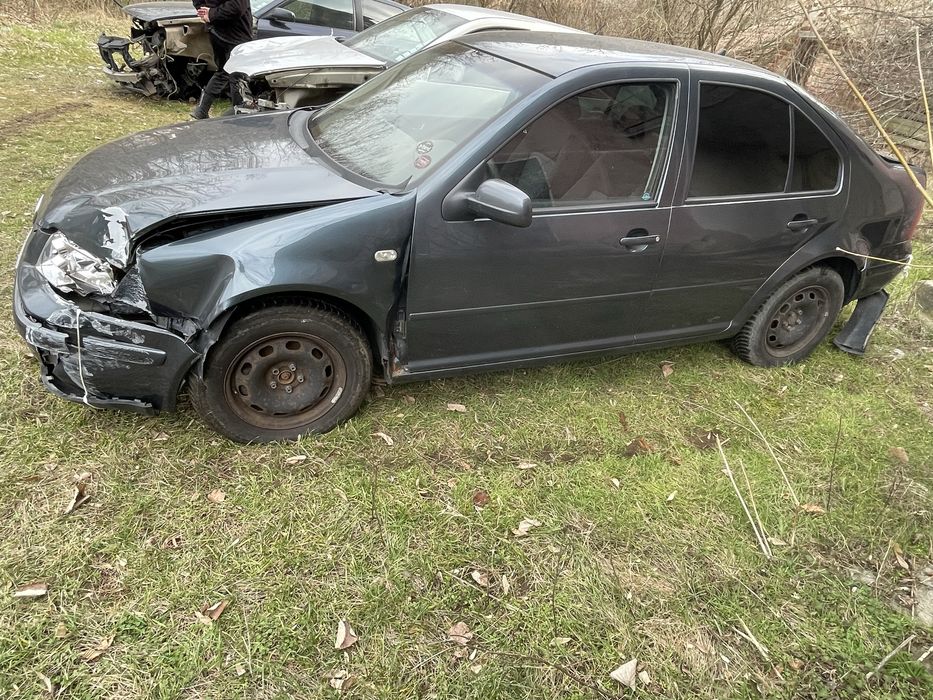 Vw bora 1.9 tdi На части