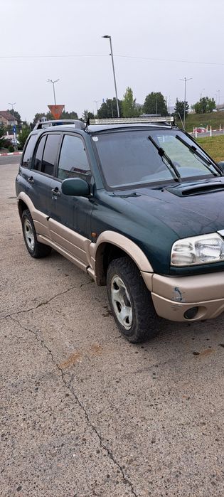Vând Grande Vitara