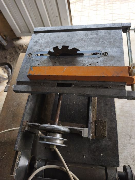 Mini Circular fără motor