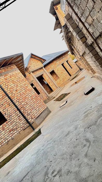 Keles  Kirov   келес  киров.  Уй сотилади