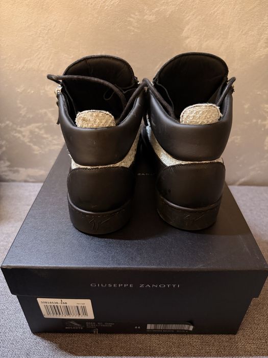 Giuseppe Zanotti оригинални обувки
