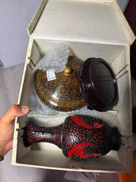 Vaze cloisonne /vesela chinezeasca/lanturi cloisonne lot