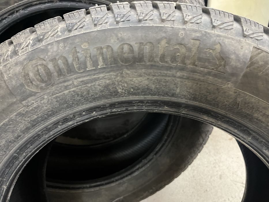 Продавм шины 225/60/17