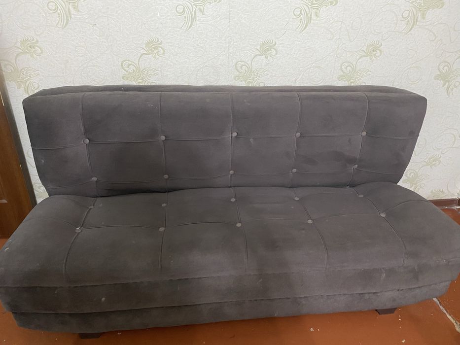 диван б/у, в хорошем состоянии