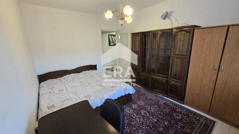 Дава се под наем Тристаен апартамент в София, Дианабад - 81 кв.м за 797.64 € - Снимка #1