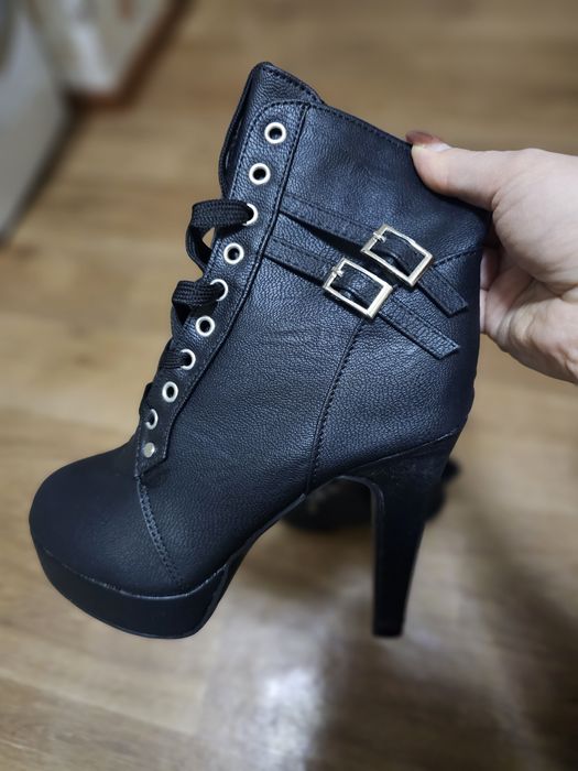 Продам ботильоны