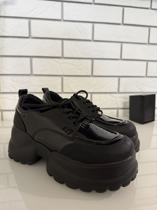 Ботинки женские.