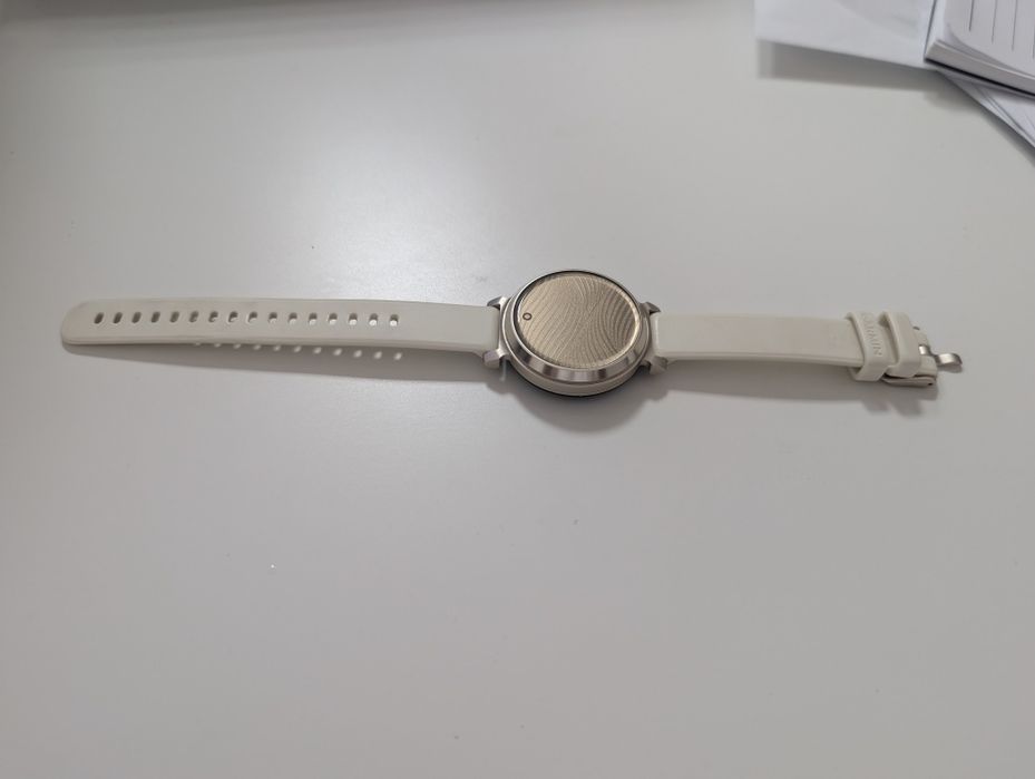 Garmin Lily 2 перфектно състояние