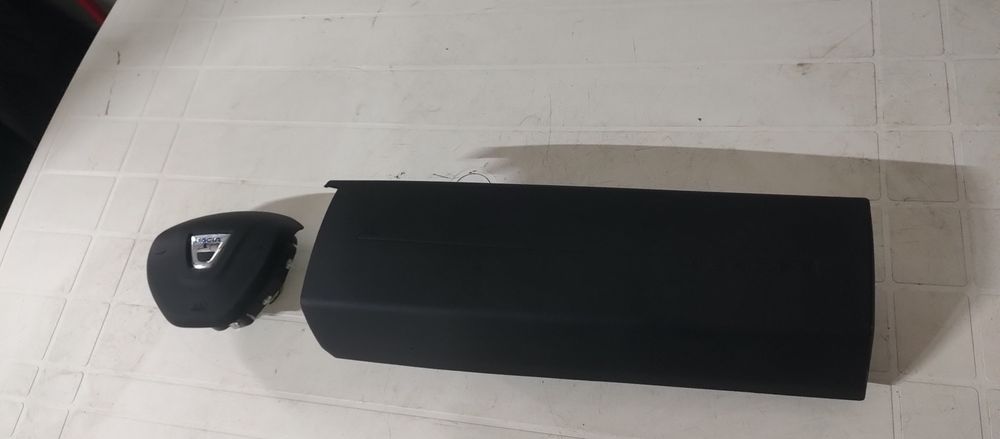 Airbag pasager și volan Dacia Duster 2 hjd