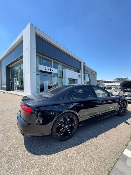 AUDI S8 2016 — imagine 3