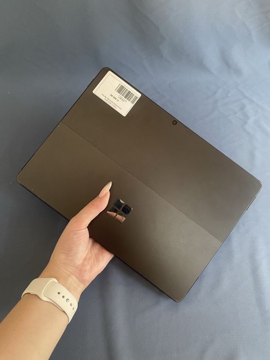 Планшет microsoft surface8 pro/ baitime0•0•12