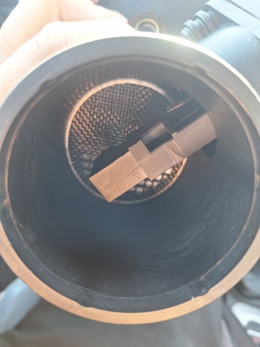 Датчик ДМРВ Bosch