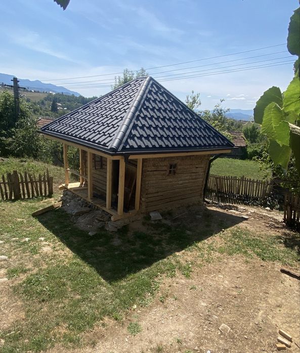 Acoperisuri noi reparatii acoperis tigla metalica tigla ceramica dulgherie mansardari