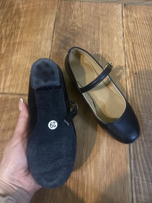 Танцевальные туфли размер 29