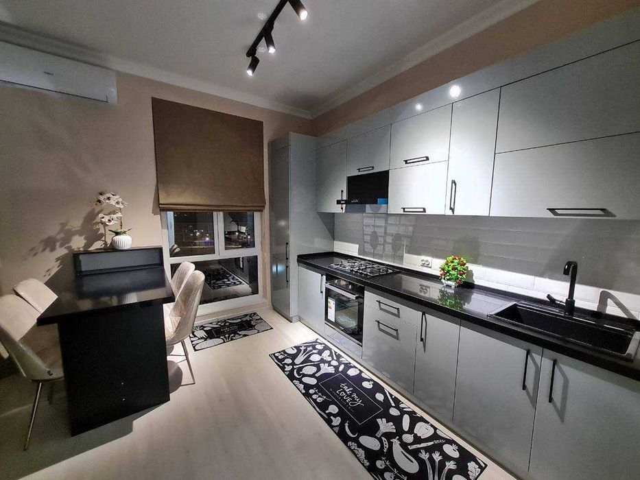 м.Айбек Новый ремонт. 3х ком