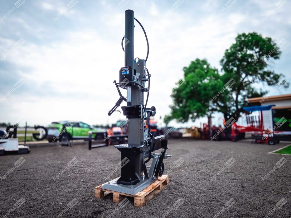 Despicător de lemne acționat prin cardan (max. 30 t) / Jansen TS-30