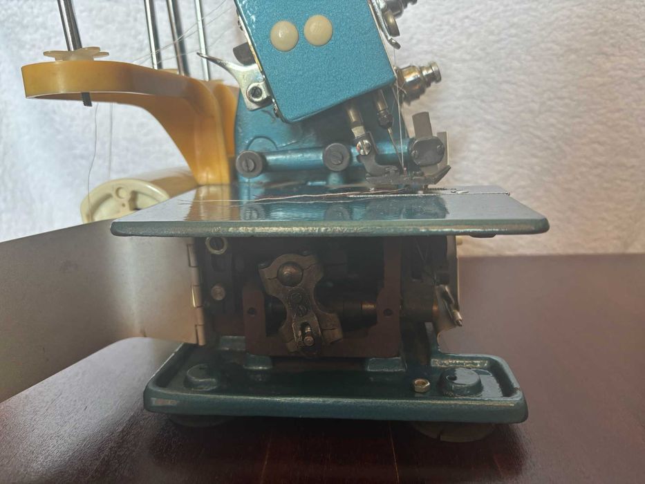 Ретро шевна машина