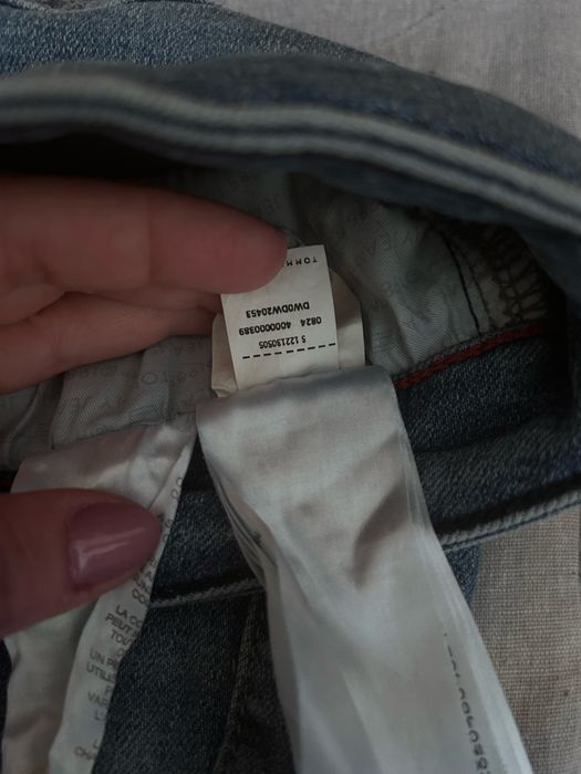 Оригинални нови дамски дънки tommy hilfiger