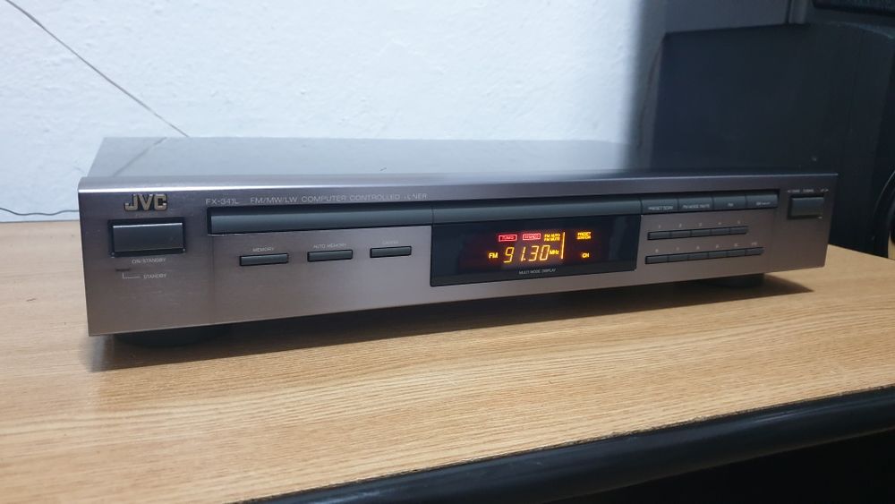 Tuner Onkyo Integra, Yamaha, JVC